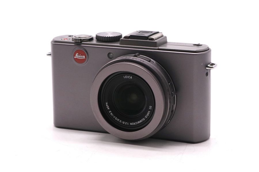 Компактная цифровая камера Leica D-Lux 5 Titanium