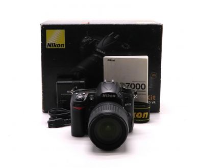 Nikon D7000 kit в упаковке (пробег 89800 кадров)