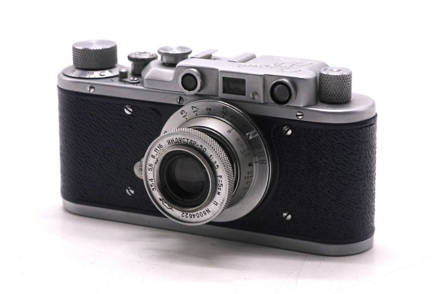 Фотоаппарат пленочный Зоркий + Индустар 50 синий