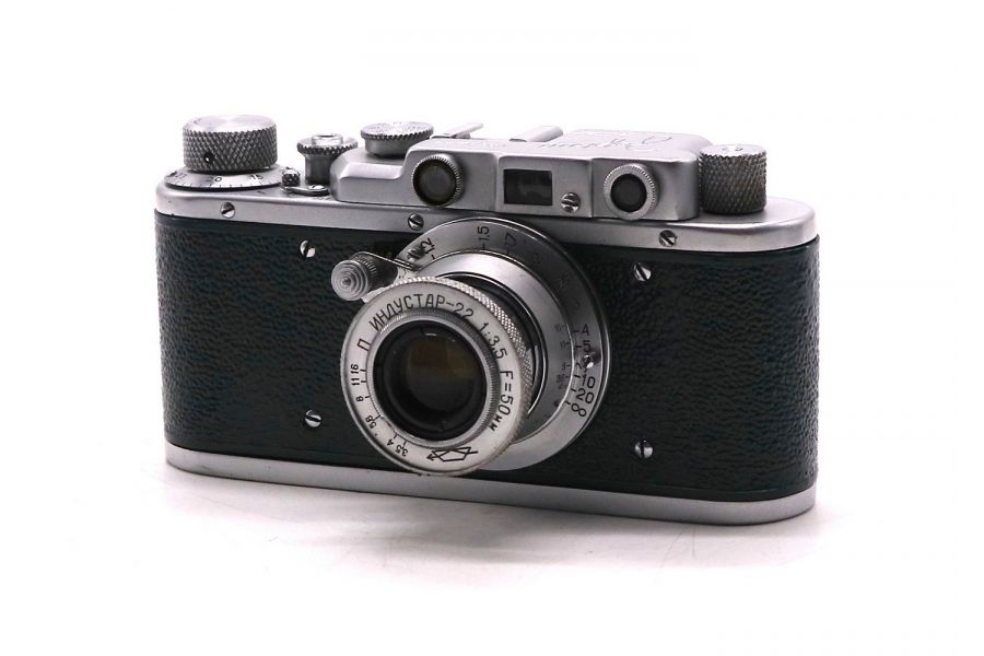 Фотоаппарат Зоркий + Индустар 22 П зеленый
