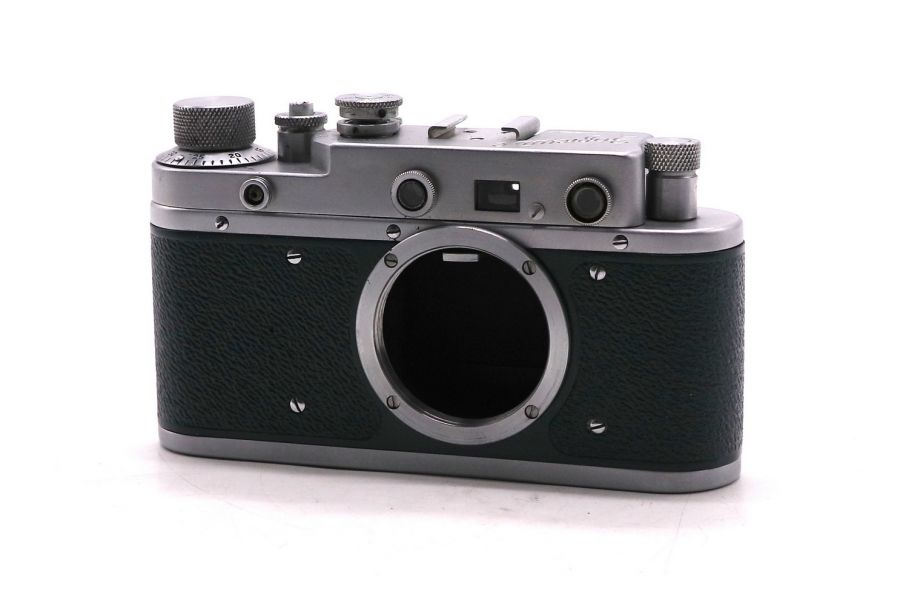 Пленочный фотоаппарат Зоркий С зеленый (СССР)