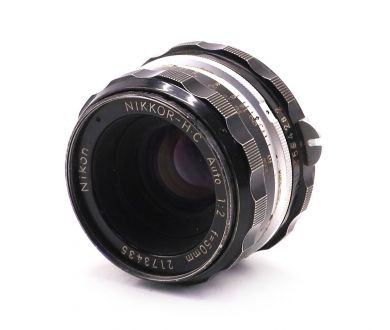 Мануальный Nikon Nikkor-H.C 50mm f/2 Auto
