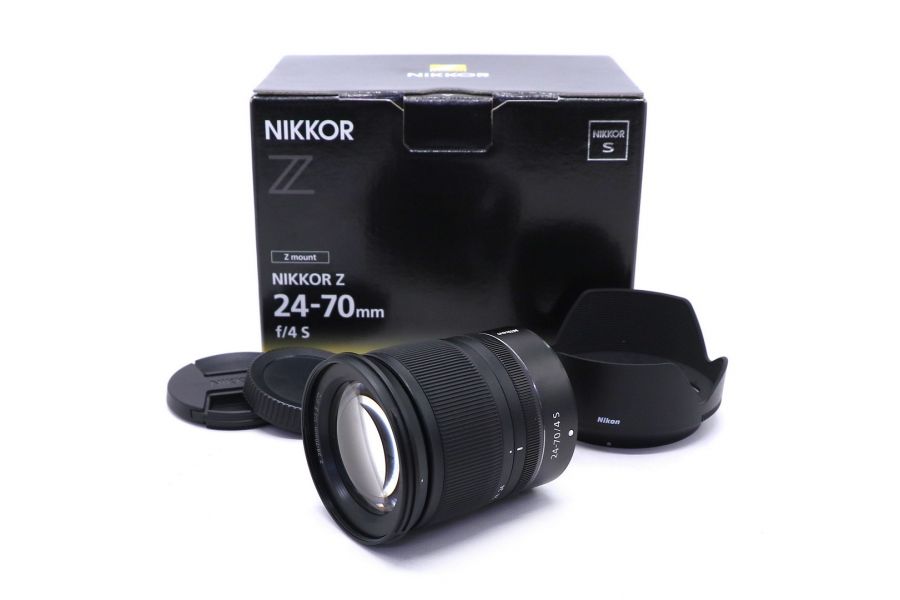 Объектив Nikon 24-70mm f/4 S Nikon Z в упаковке