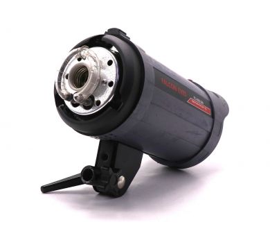 Студийная вспышка Falcon Eyes модель TE-600 BW