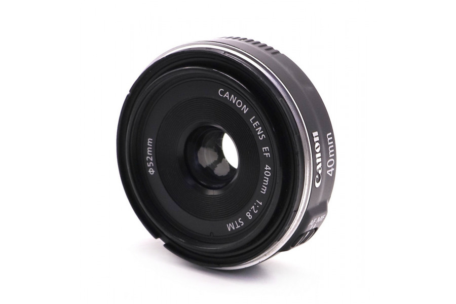Компактный объектив Canon EF 40mm f/2.8 STM