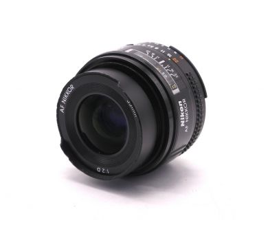 Широкоугольный объектив Nikon 35mm f/2D AF Nikkor