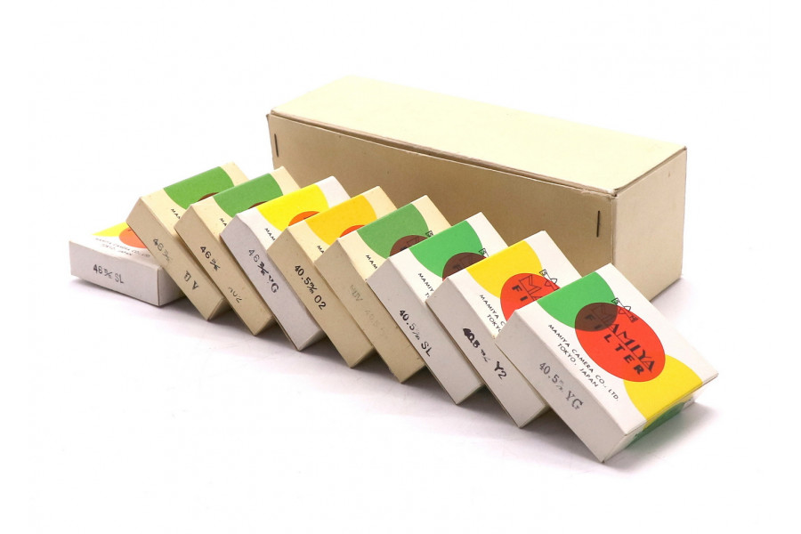 Винтажный набор светофильтров для камер Mamiya в упаковке