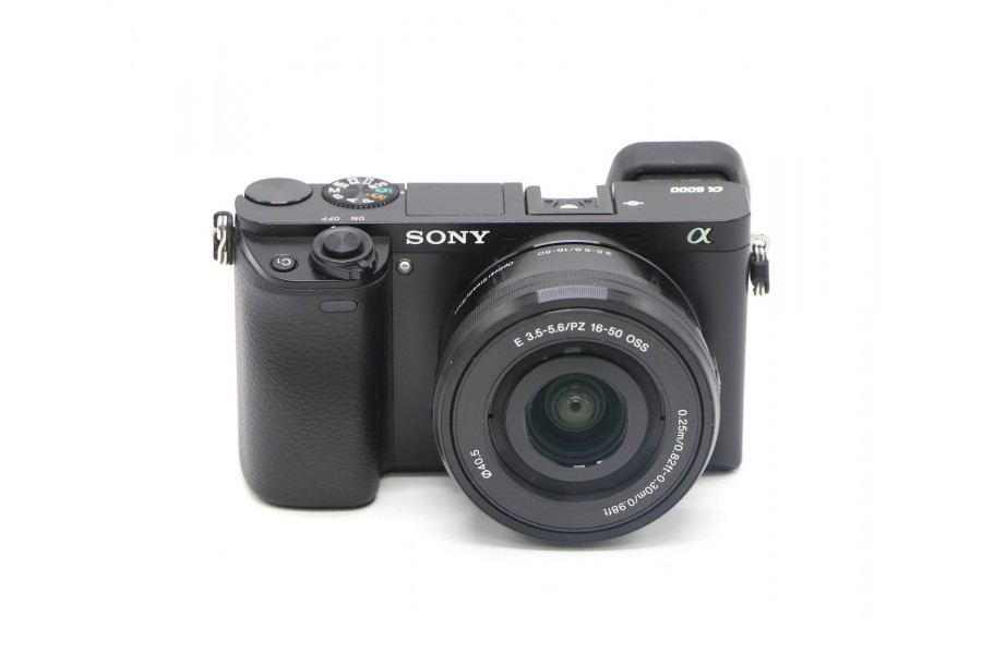 Sony A6000 ILCE-6000L kit (пробег 21335 кадров)