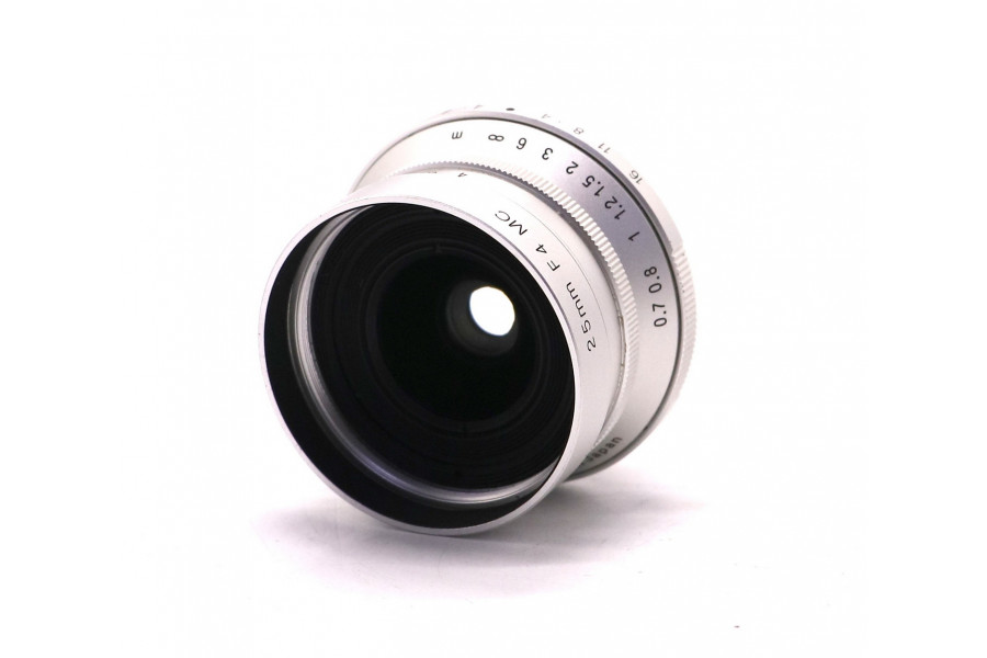 Объектив Voigtlander Snapshot-Skopar 25mm f/4 MC