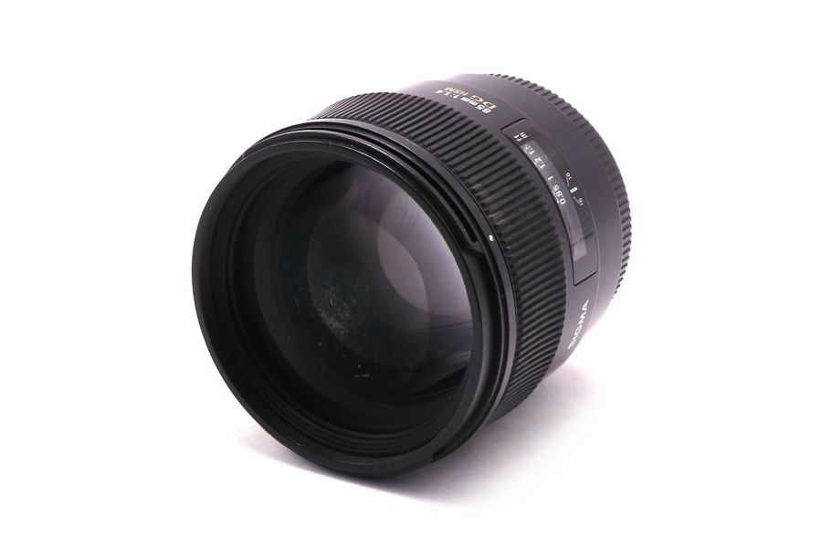Цифровой Sigma AF 85mm f/1.4 EX DG HSM Canon EF