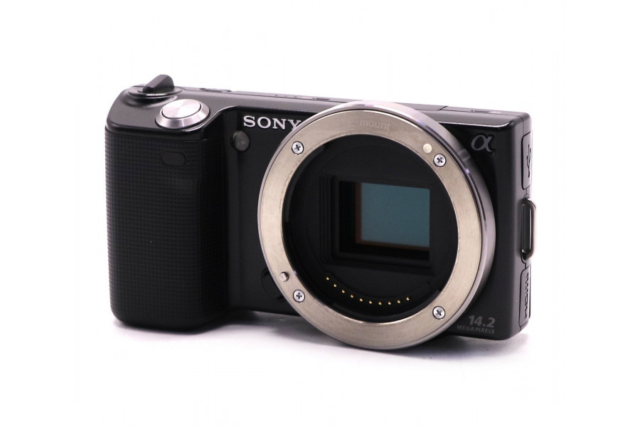 Фотокамера Sony Nex-5 body (пробег 750 кадров)