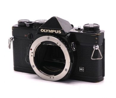 Зеркальный фотоаппарат Olympus OM-1n body