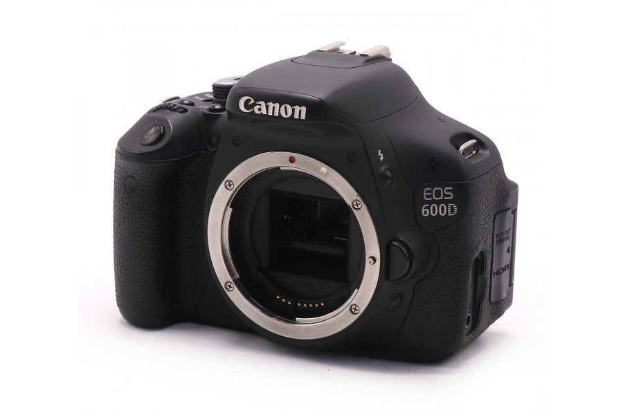 Камера Canon EOS 600D body (пробег 39555 кадров)