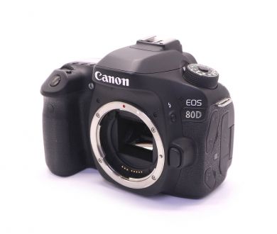 Камера Canon EOS 80D body (пробег 107000 кадров)