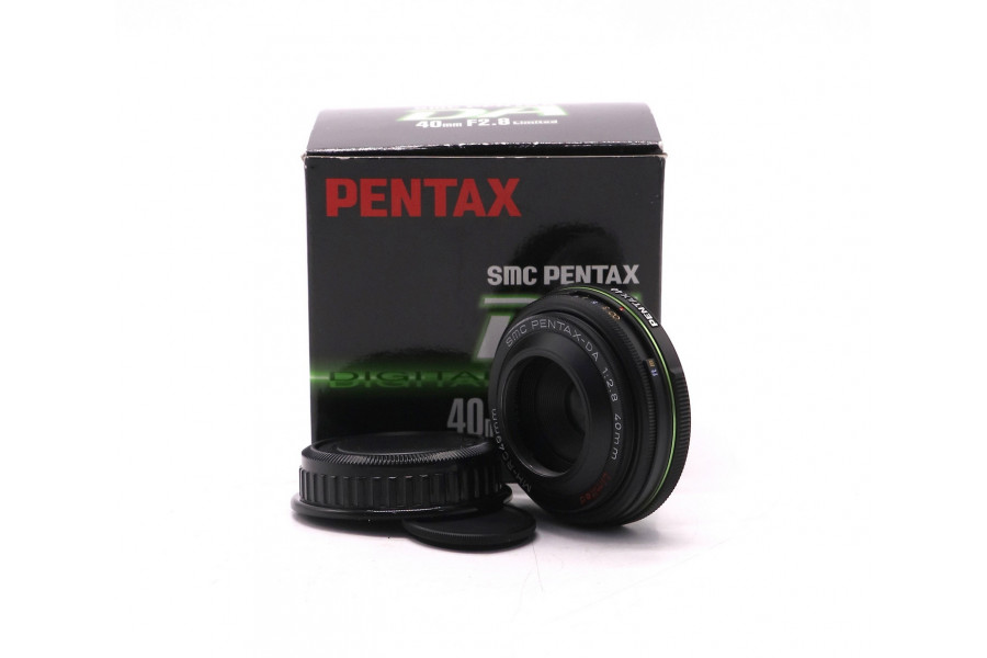 Pentax-DA SMC 40mm f/2.8 Limited в упаковке