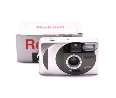 Компактный фотоаппарат Rekam Neo в упаковке