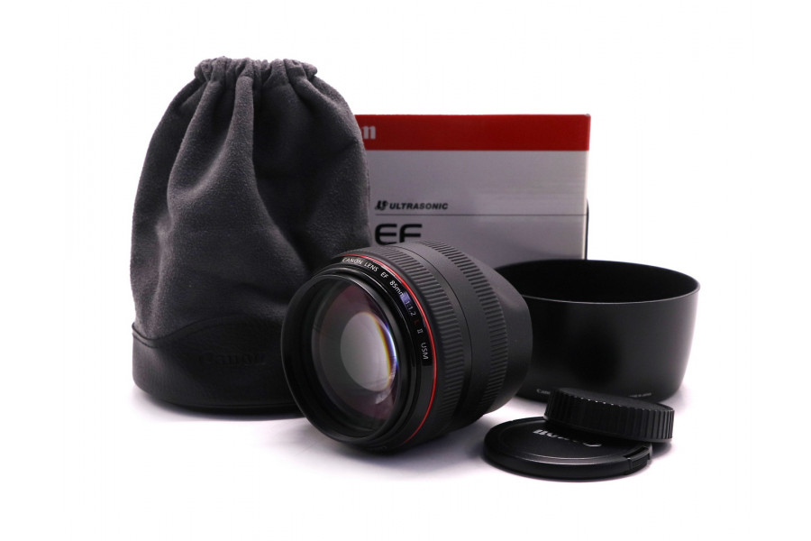 Цифровой Canon EF 85mm f/1.2L II USM в упаковке