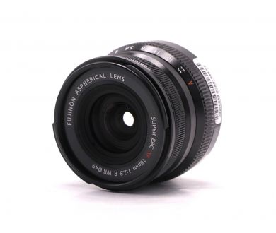 Компактный объектив Fujifilm XF 16mm f/2.8 R WR