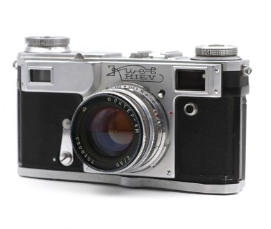 Советский фотоаппарат Киев 4А с Юпитер-8М (СССР, 1970)