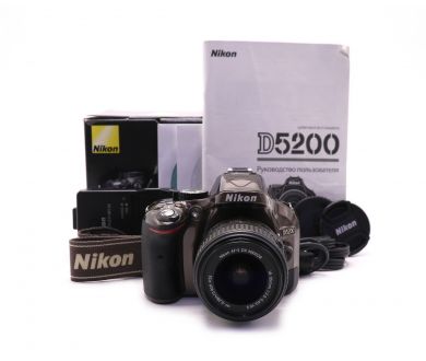 Фотоаппарат Nikon D5200 kit в упаковке (пробег 6750 кадров)