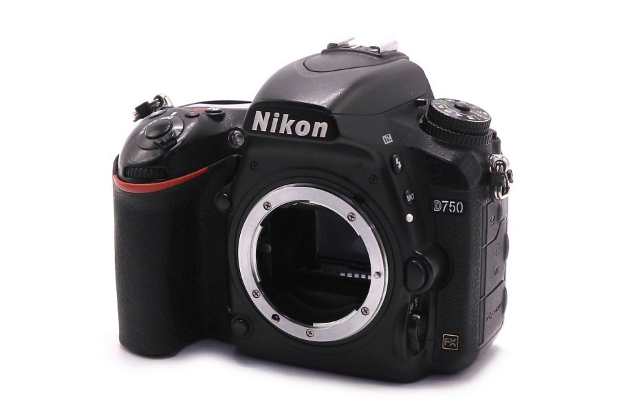 Фотокамера Nikon D750 body (пробег 321925 кадров)