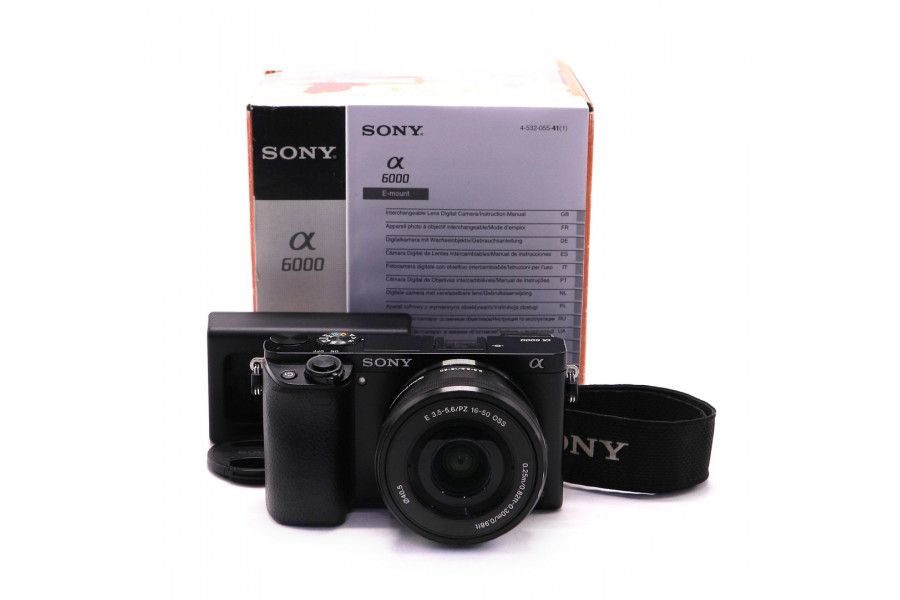 Sony A6000 ILCE-6000 kit в упаковке (пробег 19610 кадров)