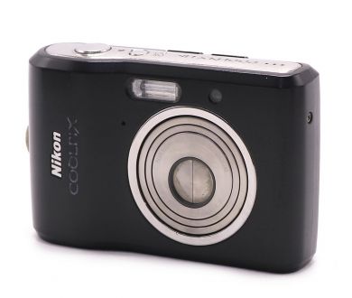 Фотоаппарат компактный Nikon Coolpix L16