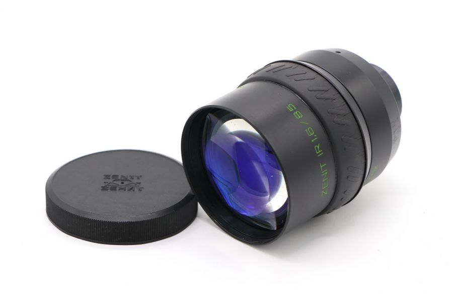 Zenit IR 1.6/85
