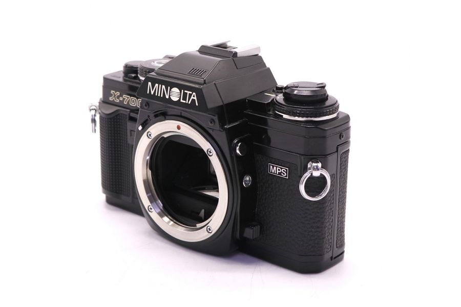 Minolta X-700 body