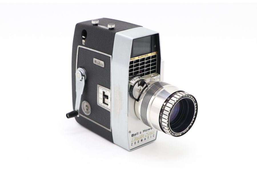 Кинокамера Bell and Howell Director Series Zoomatic
