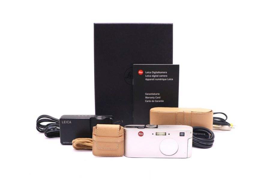 Leica D-Lux в упаковке