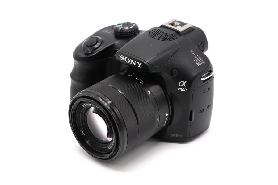 Sony A3000 kit (пробег 4745 кадров)