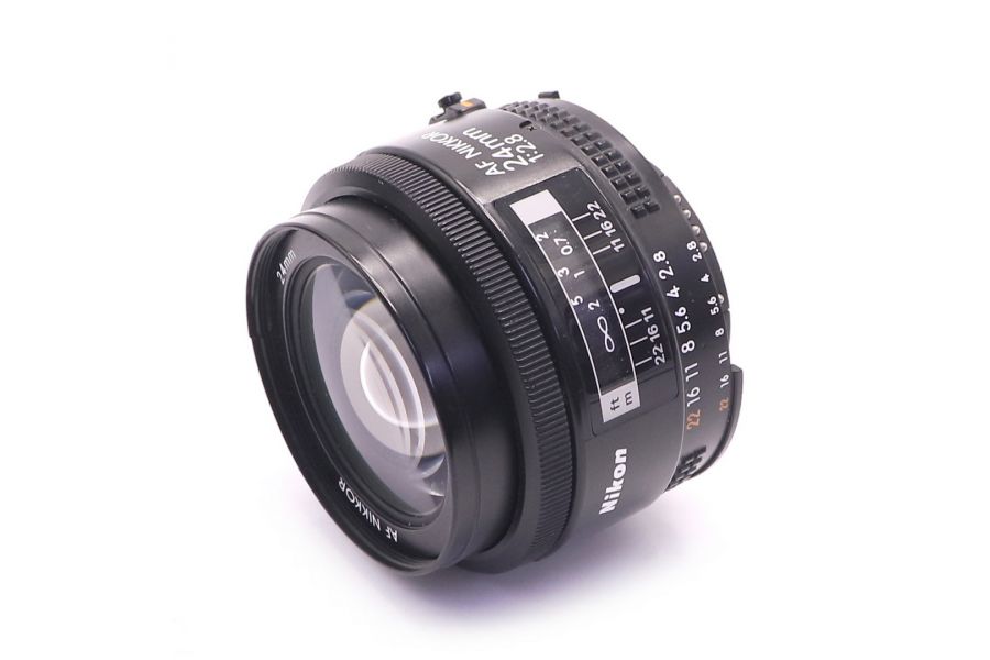 Nikon 24mm f/2.8D AF Nikkor б.