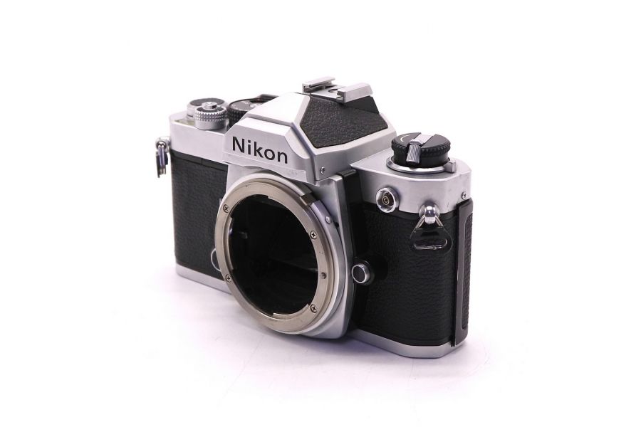 Nikon FM silver body
