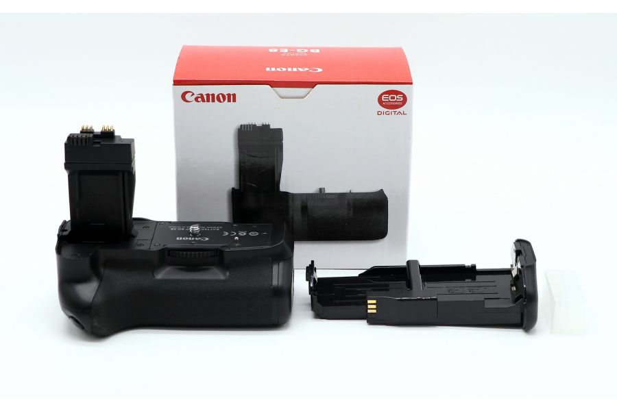 Батарейная ручка Canon BG-E8 в упаковке