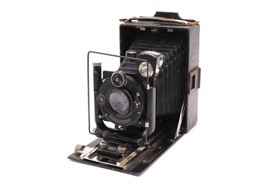 Voigtlander + Anastigmat Skopar 4.5/13.5cm Compur