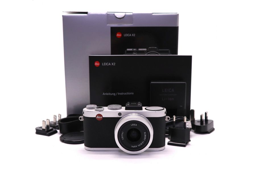 Leica X2 в упаковке