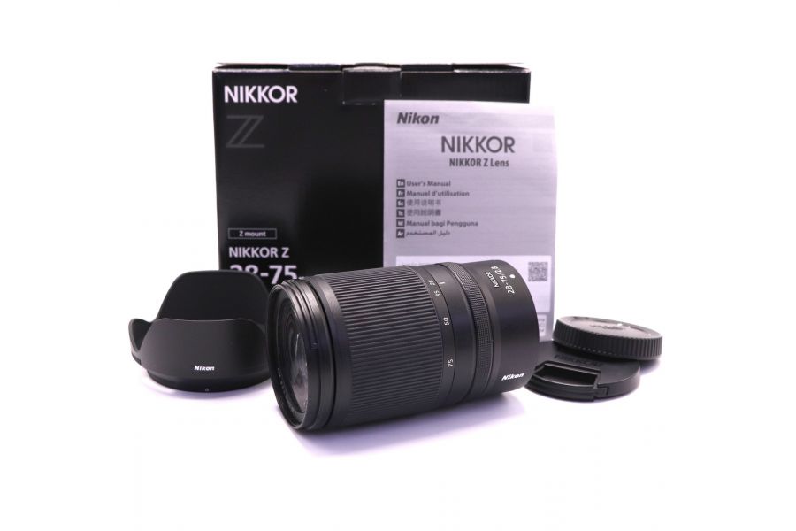 Nikon 28-75mm f/2.8 Nikkor Z в упаковке