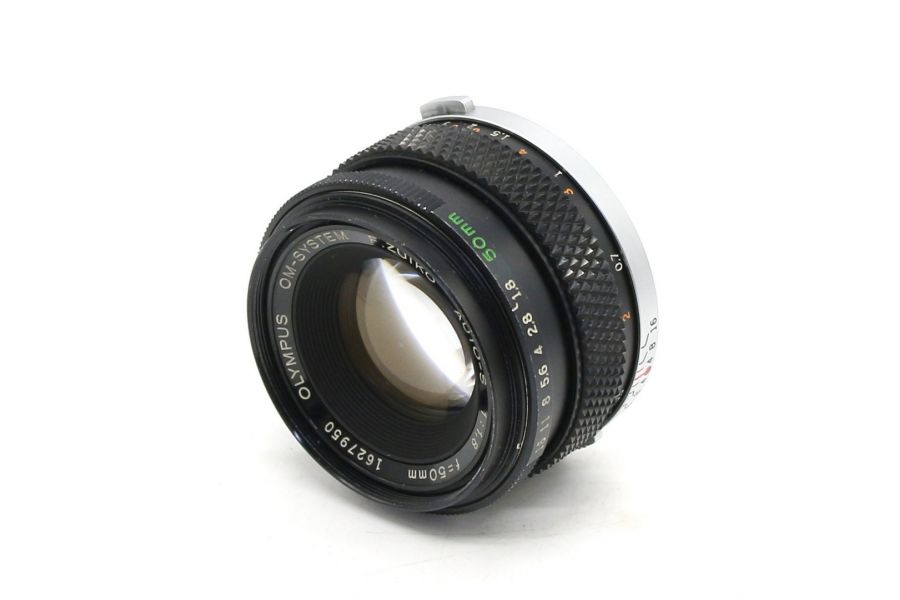 Olympus OM-System F.Zuiko Auto-S 50mm f/1.8 (Japan, 1975)
