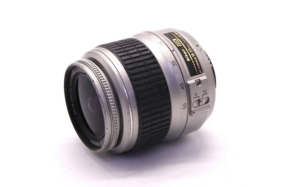 Nikon 18-55mm f/3.5-5.6G II AF-S ED DX