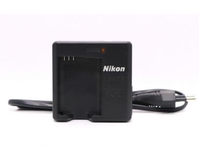 Зарядное устройство Nikon MH-67P
