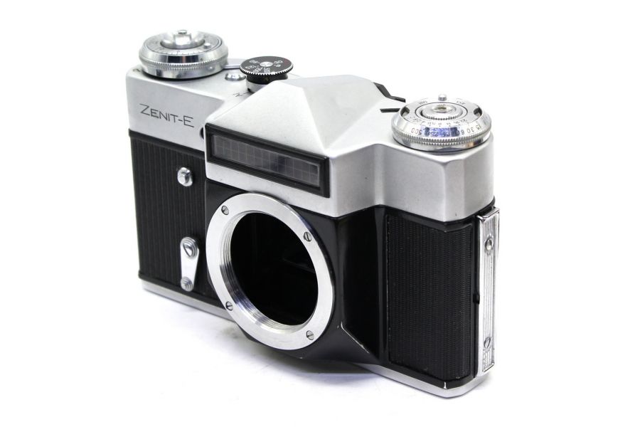 Зенит Е body М39 (СССР, 1967)