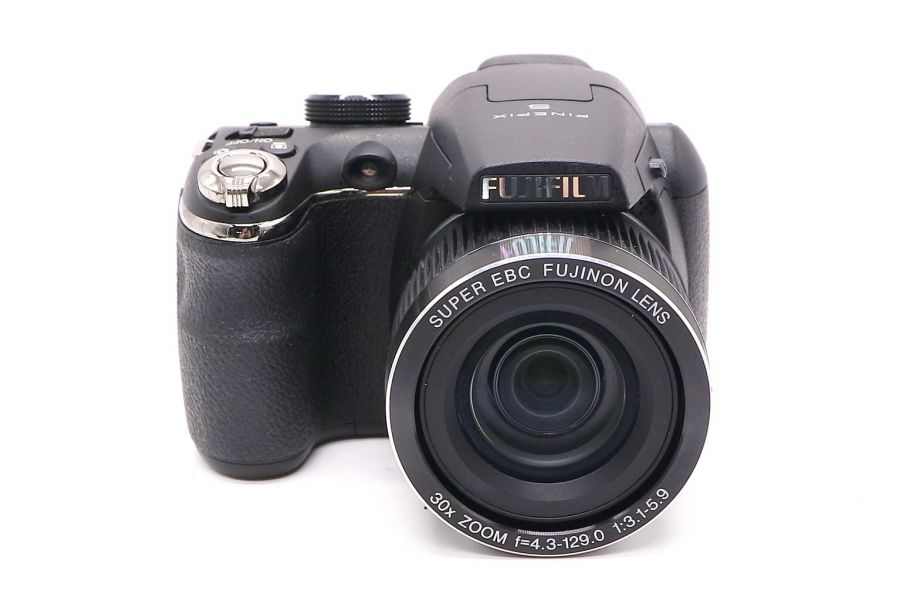 Fujifilm FinePix S4000 б.