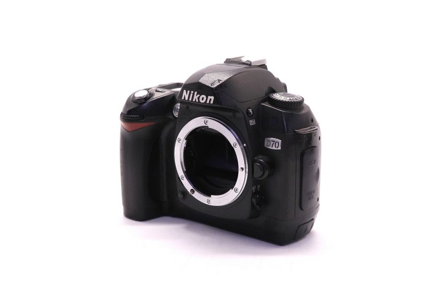 Nikon D70 body (пробег 41410 кадров)