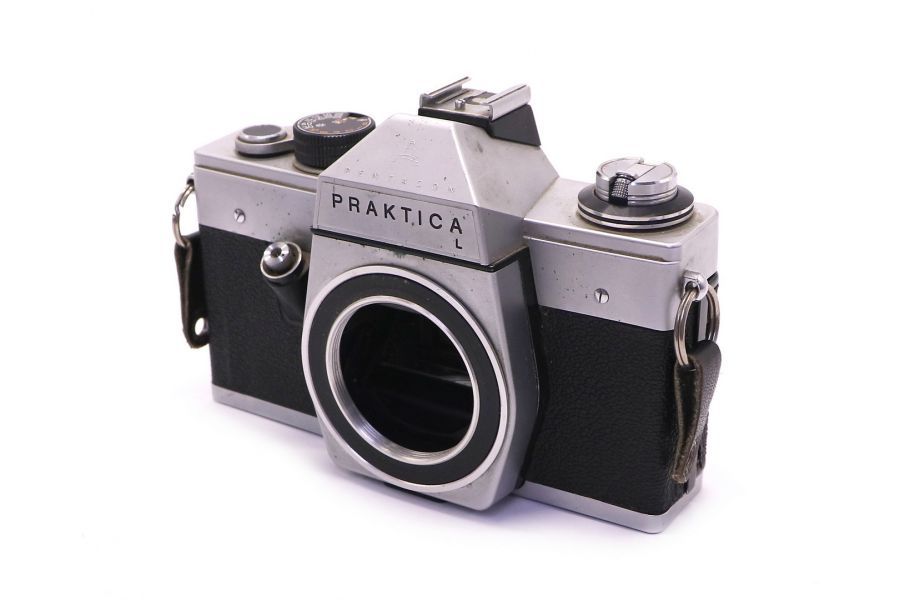 Praktica L body (Germany)