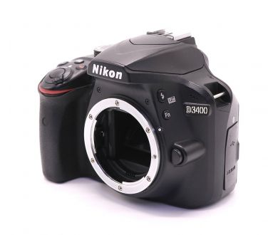 Nikon D3400 body (пробег 34015 кадров)