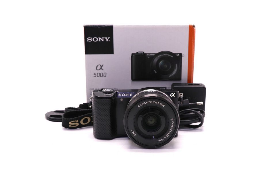 Sony a5000 kit в упаковке (пробег 9030 кадров)