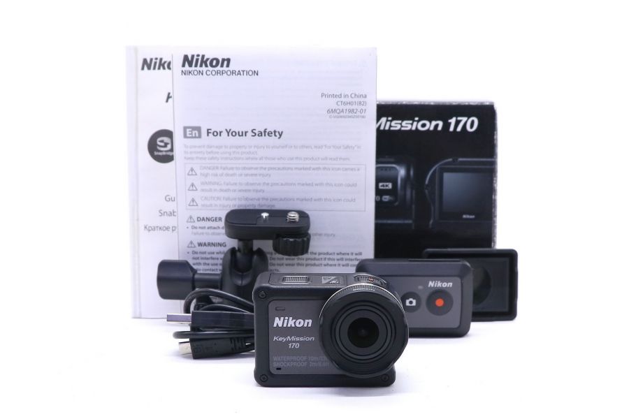 Экшен-камера Nikon KeyMission 170 в упаковке