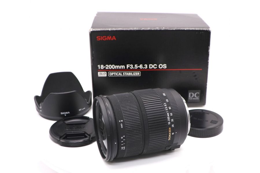 Sigma AF 18-200mm f/3.5-6.3 DC OS Canon EF-S в упаковке