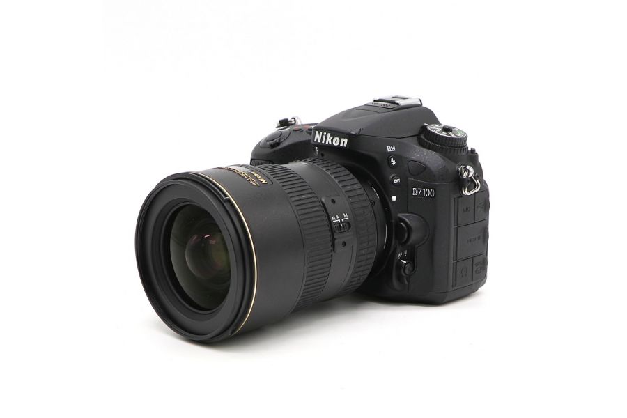 Nikon D7100 kit 17-55mm f/2.8G ED-IF AF-S DX